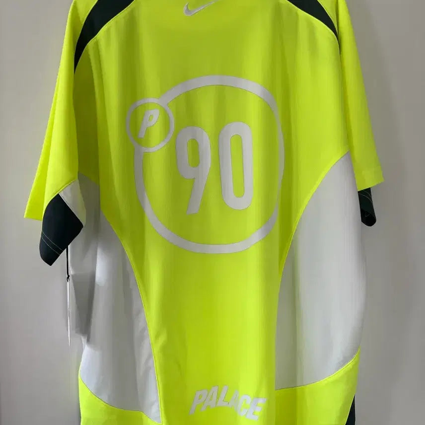 [BUNJANG] Palace X Nike Total 90 T-shirt / 팔라스 X 나이키 콜라보 90 티셔츠 형광 새승품