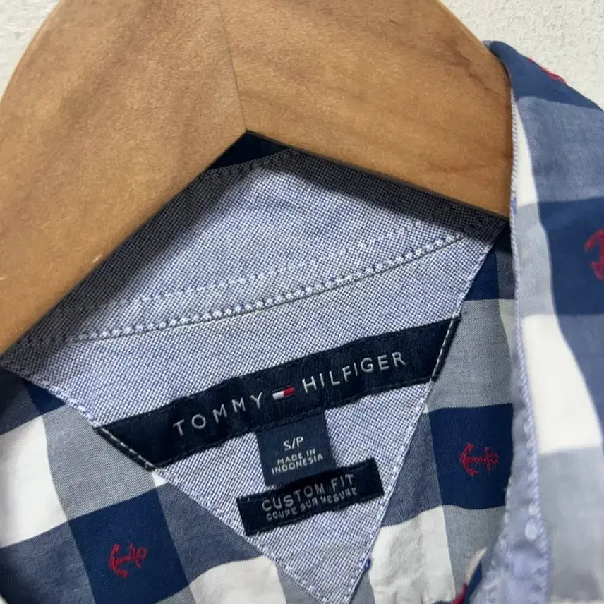 [BUNJANG] Tommy Hilfiger Gingham Check Anchor Short Sleeve Shirt / 타미힐피거 깅엄체크 닻 반팔셔츠 S