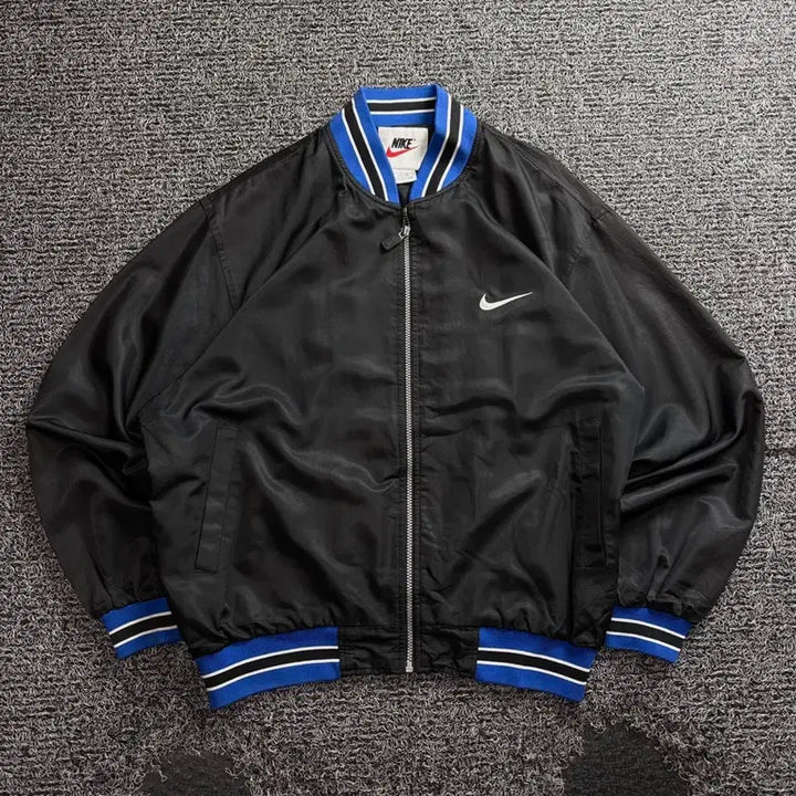[BUNJANG] Nike Old School Baseball Satin Varsity Jacket / 00s 나이키 올드스쿨 베이스볼 사틴 바시티 자켓 3758