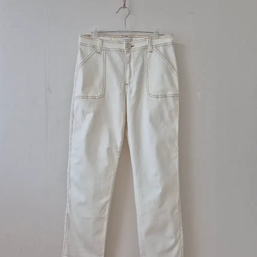[SOLD OUT] 클로디피에르 화이트 데님팬츠