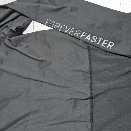 [BUNJANG] Puma Black Long Sleeve Lettering Running Top L / 푸마 검정색 긴팔 소매레터링  러닝복 티셔츠 L