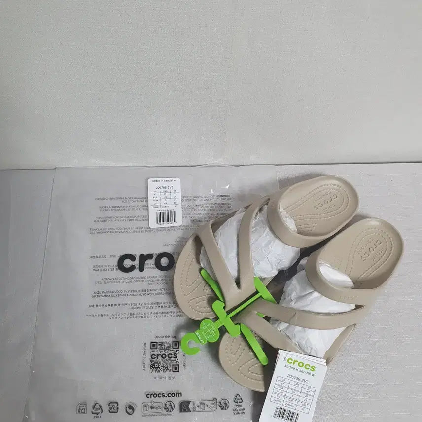 [SOLD OUT] 크록스 카디 2 스트랩 샌들 W7 240mm 베이지 새상품