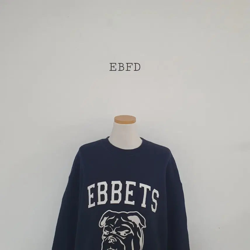[BUNJANG] EBPD Navy Bulldog Sweatshirt / No.26033006 EBPD 이벳필드 네이비 불독 맨투맨 티셔츠