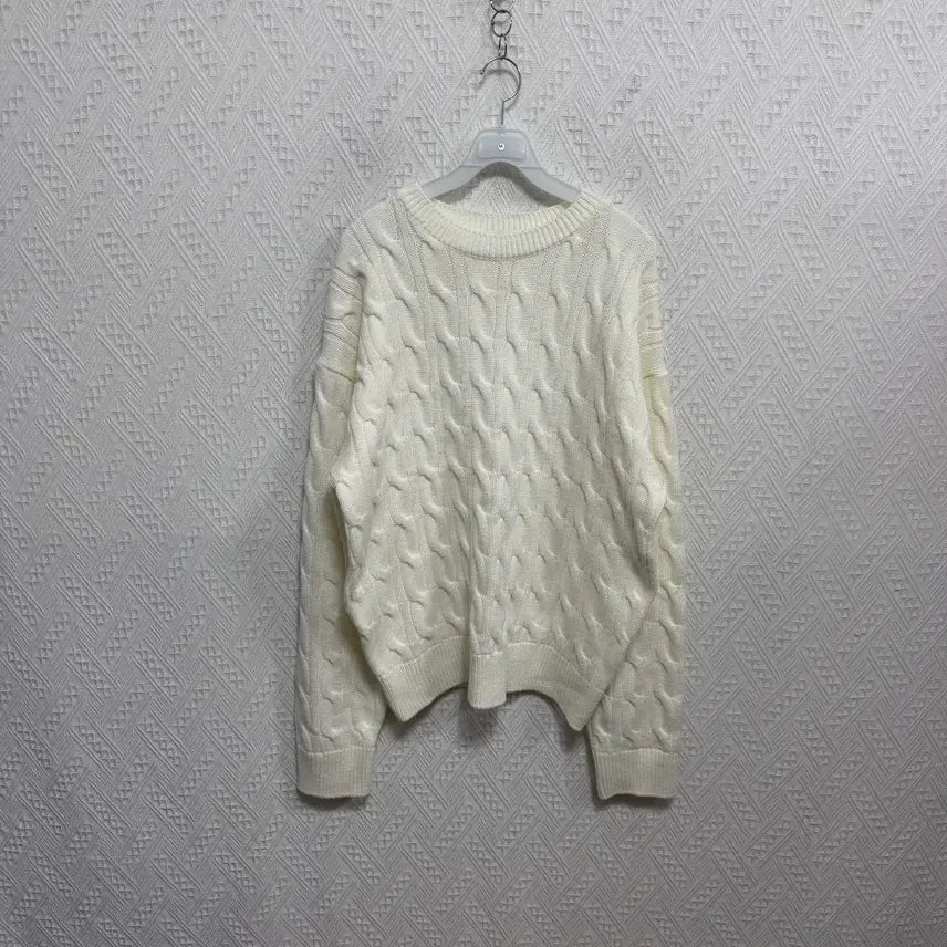 [BUNJANG] C32 Unisex Oversized Cable Knit Sweater / C32 공용 오버핏 꽈배기 니트