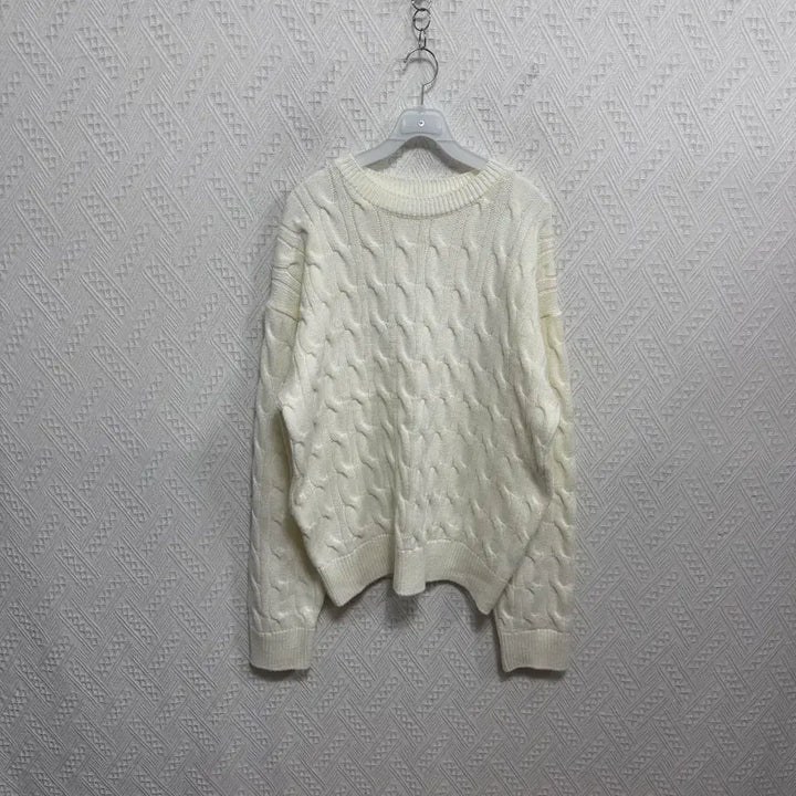 [BUNJANG] C32 Unisex Oversized Cable Knit Sweater / C32 공용 오버핏 꽈배기 니트