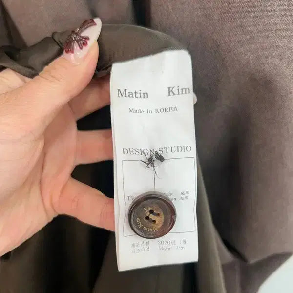 [SOLD OUT] 프리 간절기 봄 코트 마뗑킴 싱글 벨티드 롱 트렌치 코트 브라운
