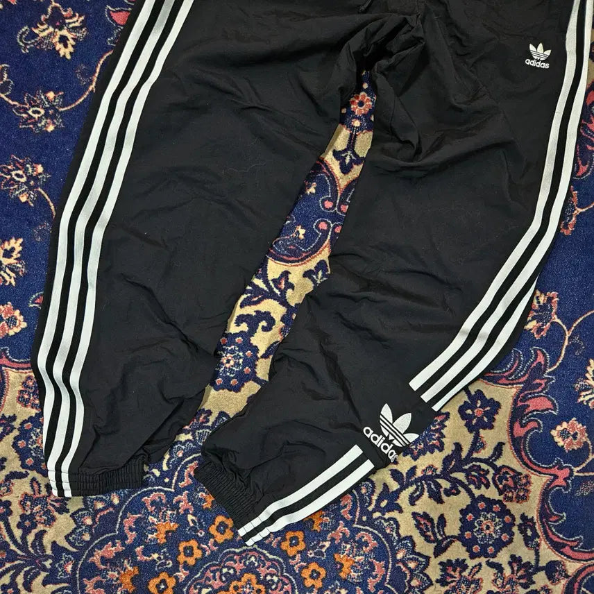 [BUNJANG] Adidas Lock-Up Track Pants / 아디다스(Adidas) 락업 트랙팬츠