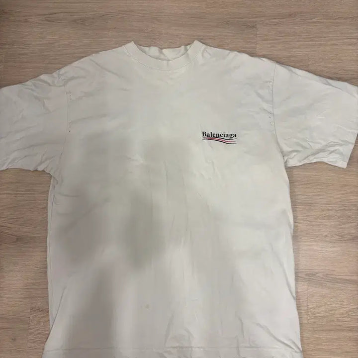[SOLD OUT] 발렌시아가 웨이브로고 베이지티셔츠