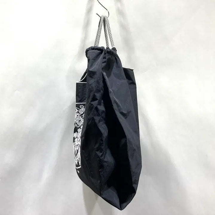 [SOLD OUT] MZTKIN 자수 쇼퍼백 가방 블랙 중고장터 영구제