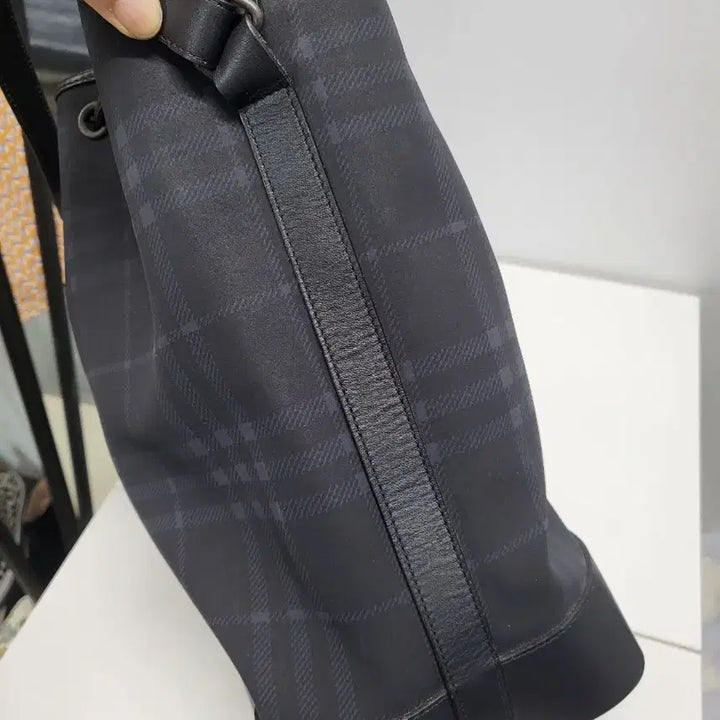 [BUNJANG] Burberry Classic Bucket Bag / 버버리클래식복조리백(무료배송)