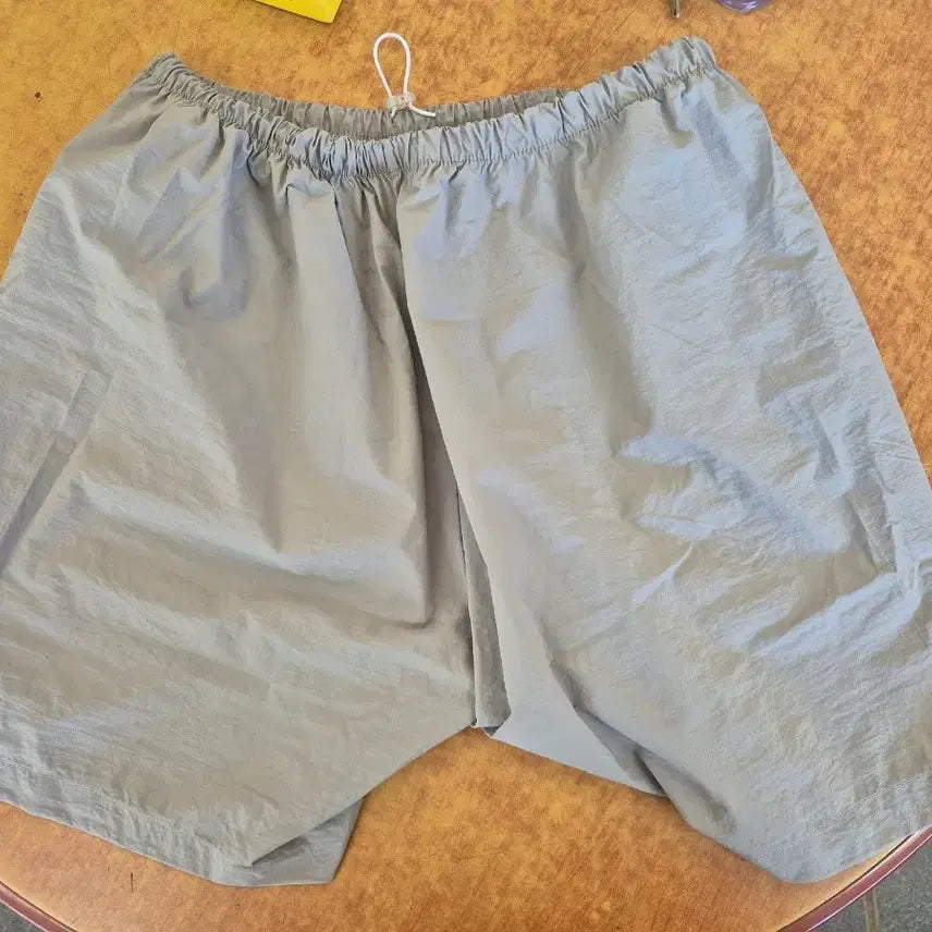[BUNJANG] Yeezy Gosha Rubchinskiy SH-01 Shorts Mocha / [2] yeezy 고샤 루브친스키 벌처 SH-01 쇼츠 모카 칸예 yzy