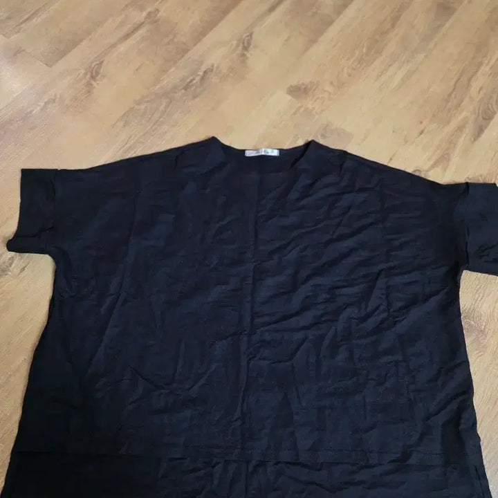 [SOLD OUT] 블랙 반팔 면 티셔츠