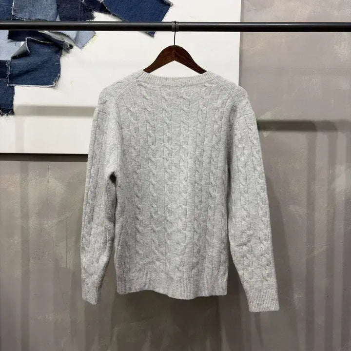 [BUNJANG] Uniqlo Cable Knit Wool Sweater (Size 95) / (95) 유니클로 캐주얼 베이직 케이블 꽈배기 울 니트