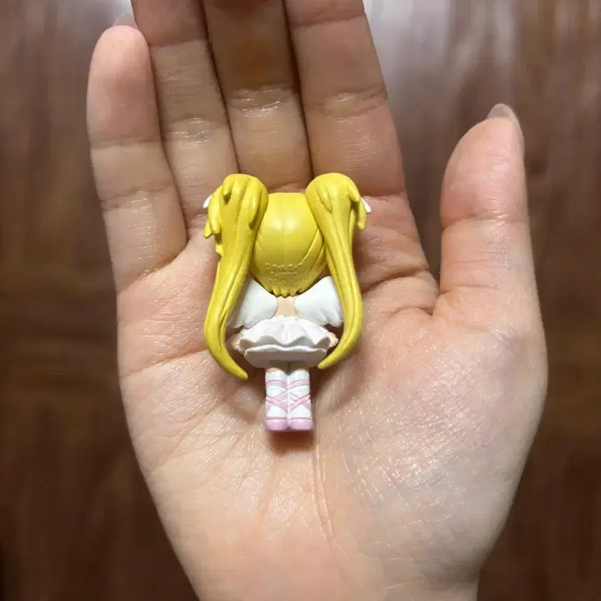 [BUNJANG] Angel Classic Character Change Sera Gacha Figure / 엔젤 고전 캐캐체 세라 가챠