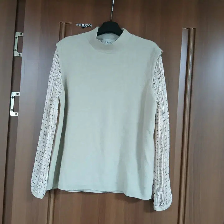 [BUNJANG] Hansome LATT by T Knit Blouse / 한섬 래트바이티 니트 블라우스 90