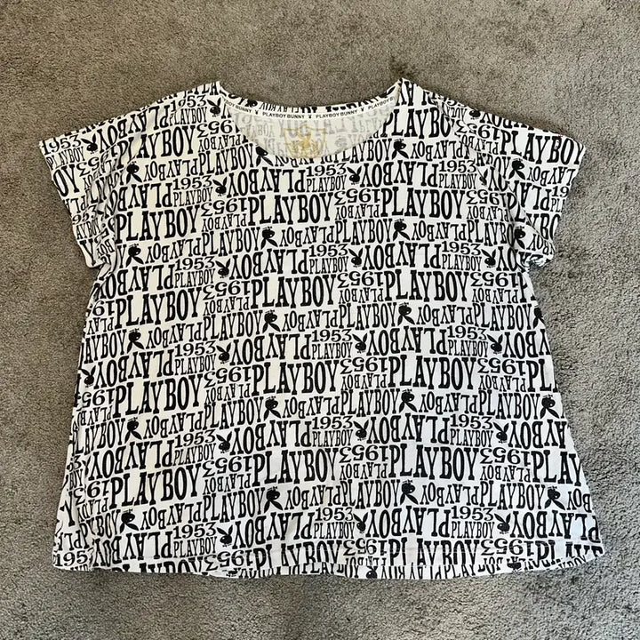 [BUNJANG] Playboy Logo Pattern Sleeveless T-shirt / 플레이보이 로고 패턴 반팔 슬리브리스L