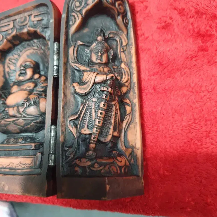 [BUNJANG] Unknown Suji Carved Buddhist Shrine / 불감.ㅡ수지.