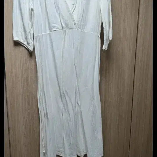 [BUNJANG] White V-neck 3/4 Sleeve Long Dress / 화이트 롱 원피스 브이넥 7부