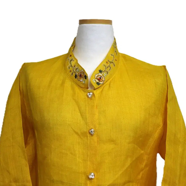 [BUNJANG] W686 Embroidered Moshi Shirt (Women&