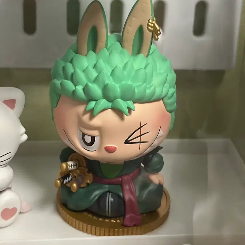 [BUNJANG] Popmart Labubu Zoro Figure / 팝마트 라부부 원피스 조로 피규어