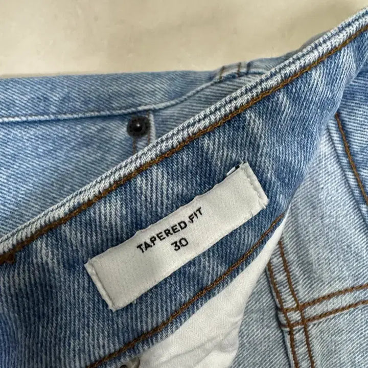 [BUNJANG] AMI Jeans 30 Tapered Fit / 아미 청바지 30