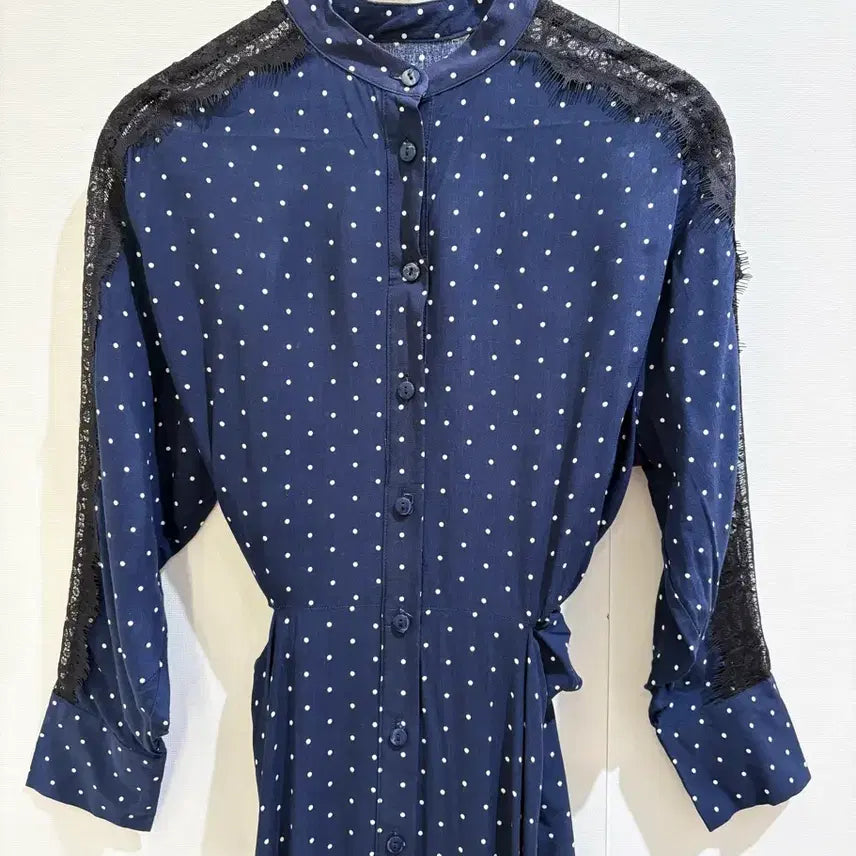 [BUNJANG] ZARA Dot Long Dress with Lace and See-through Detail / 자라 도트 롱원피스 허리리본 슬림핏 레이스 시스루 여리핏 원피스