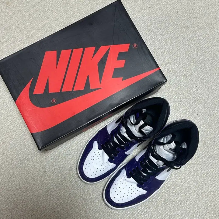 [BUNJANG] Nike Jordan 1 High Court Purple Sneakers / 조던1 하이 코트퍼플
