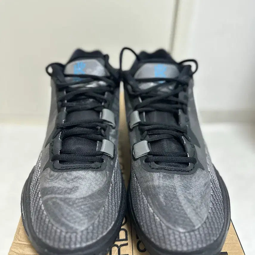 [SOLD OUT] 나이키 카이리8 오르카