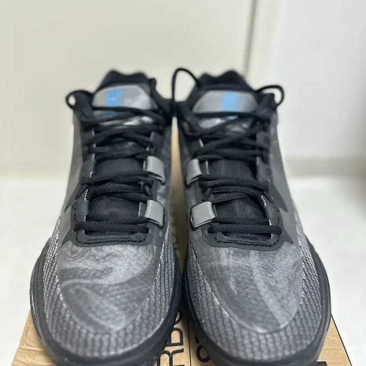 [SOLD OUT] 나이키 카이리8 오르카