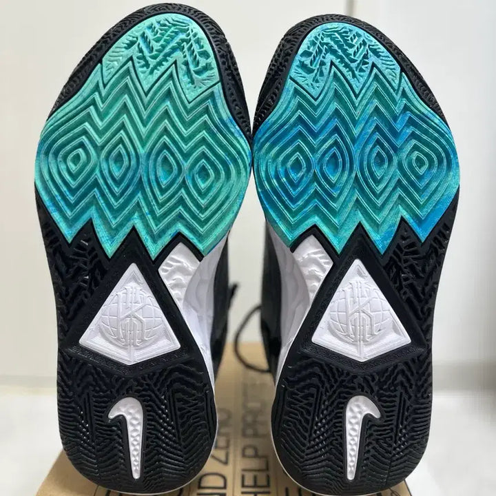 [SOLD OUT] 나이키 카이리8 오르카