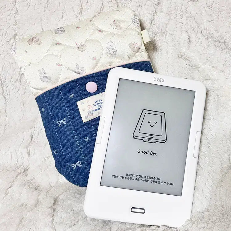 [BUNJANG] Small Bunnies E-reader Pouch / 스몰 바니즈 이북리더기 파우치