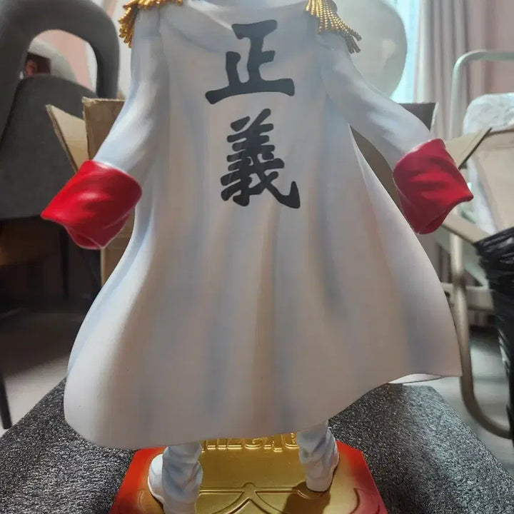 [BUNJANG] One Piece Akainu Resin Figure / 원피스 해군 아카이누(Black 레진)
