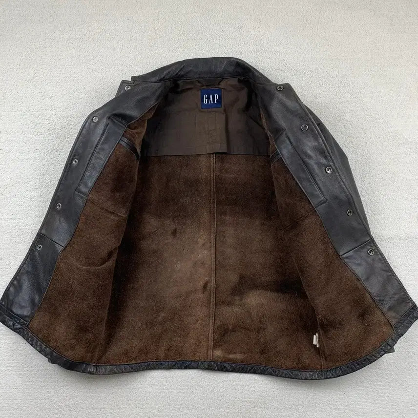 [SOLD OUT] 90s 올드갭 카우레더 카코트 자켓 다크브라운
