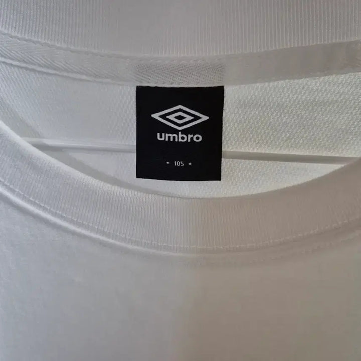 [BUNJANG] Umbro T-Shirt Size 105 / [새상품] 엄브로 티셔츠