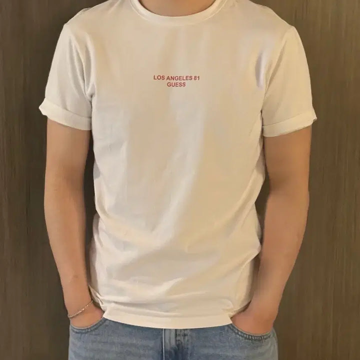 [SOLD OUT] 게스 반팔티 L (화이트)