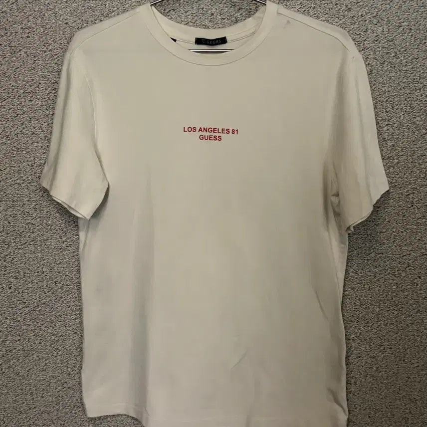 [SOLD OUT] 게스 반팔티 L (화이트)