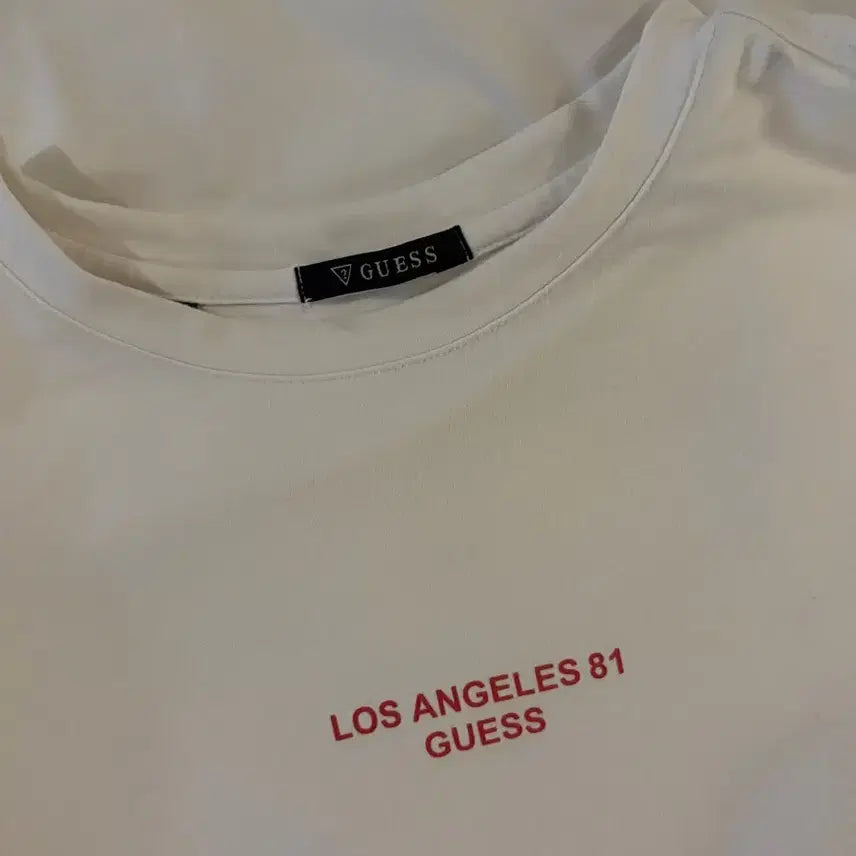 [SOLD OUT] 게스 반팔티 L (화이트)