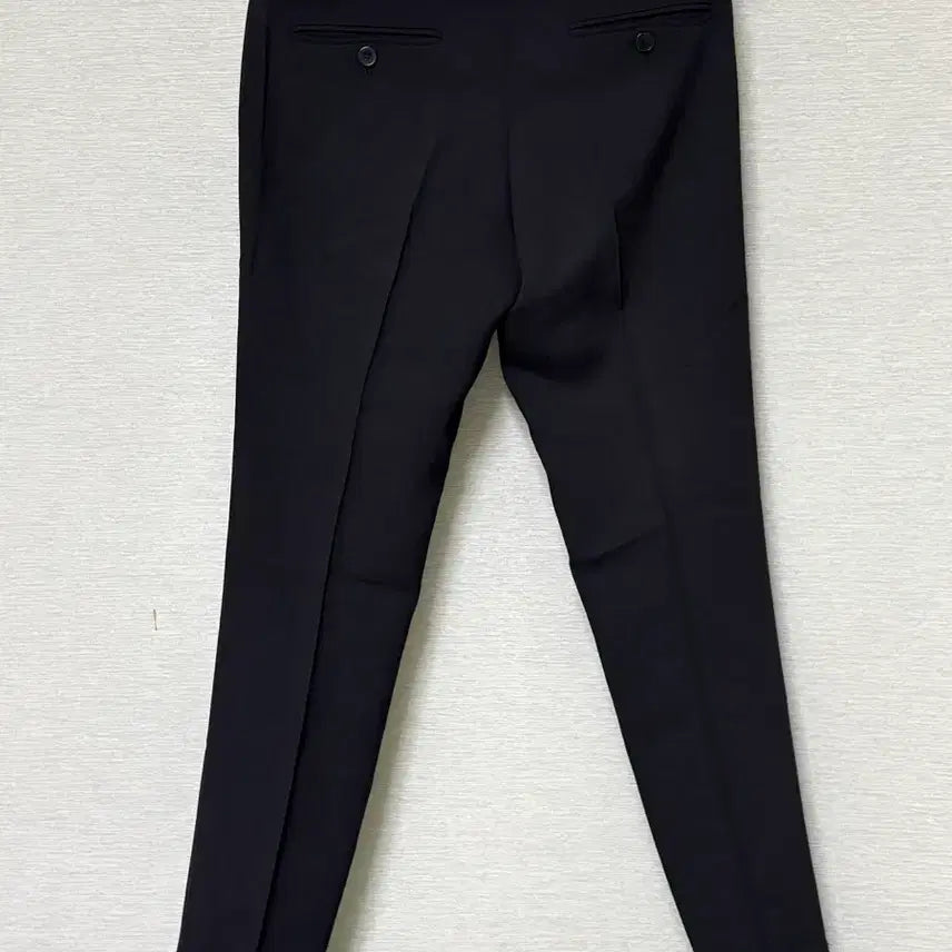 [BUNJANG] Theory Black Slacks Size 26 / Theory(띠어리) 슬랙스 검정 26사이즈