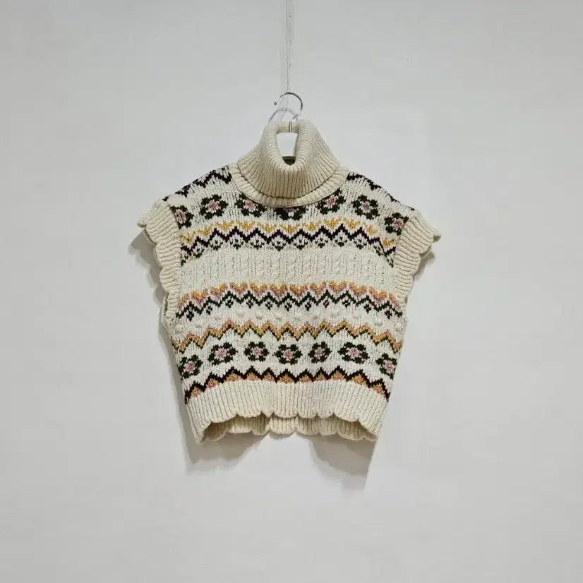 [BUNJANG] ZARA Karina 3D Knit Sweater / ZARA 카리나 입체니트