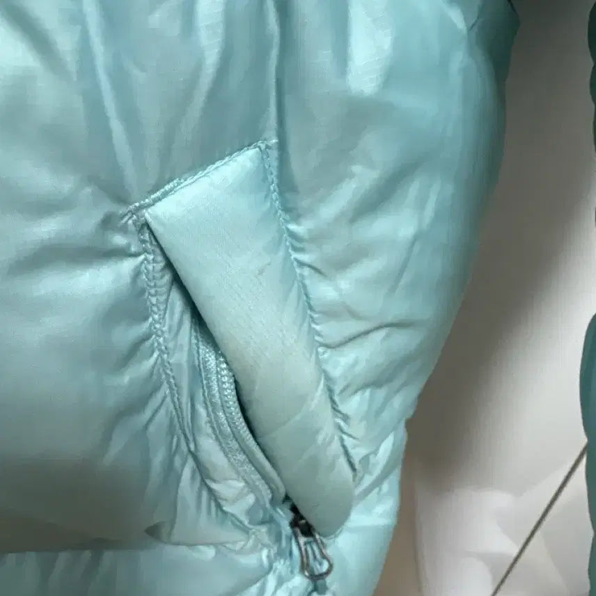 [BUNJANG] The North Face Sky Blue Padded Jacket / 급처) 하늘색 노스페이스 패딩 90