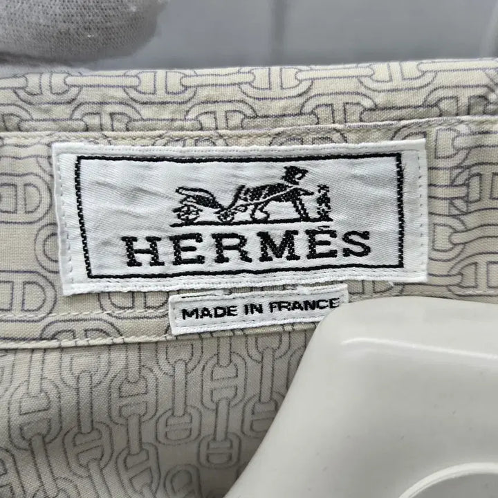 [BUNJANG] Hermes H Motif Multi-Logo Shirt (Size 40) / [40사이즈] 에르메스 H 상달 멀티로고 셔츠