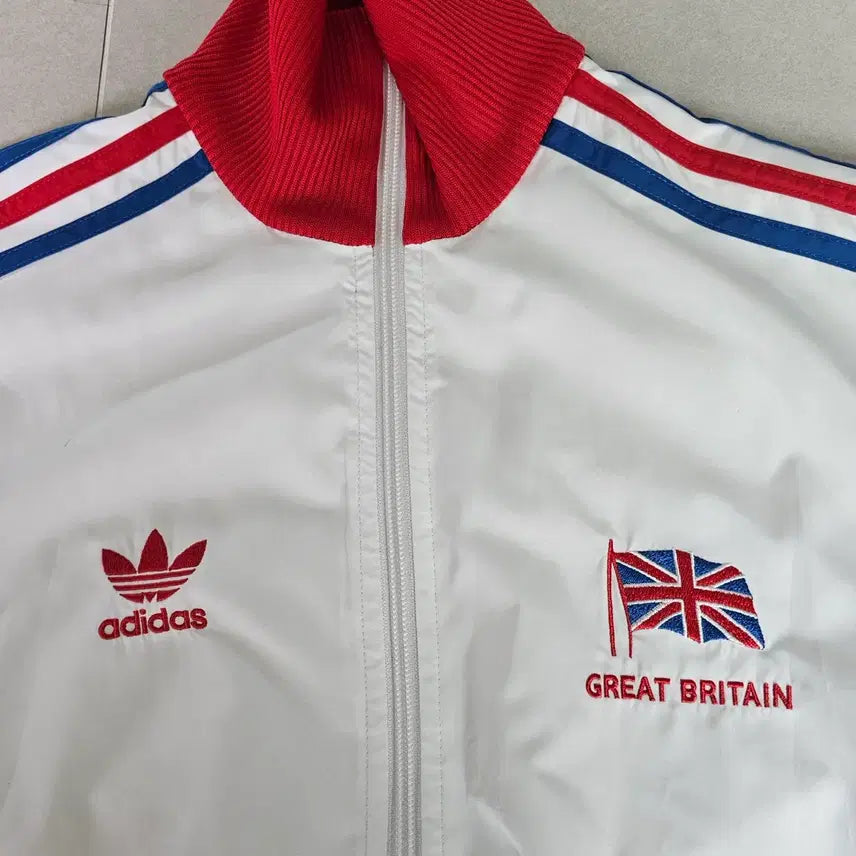 [BUNJANG] Adidas Shin-Young-Guk Track Top Windbreaker Jacket S / 아디다스 신영국 트랙탑 바람막이 S