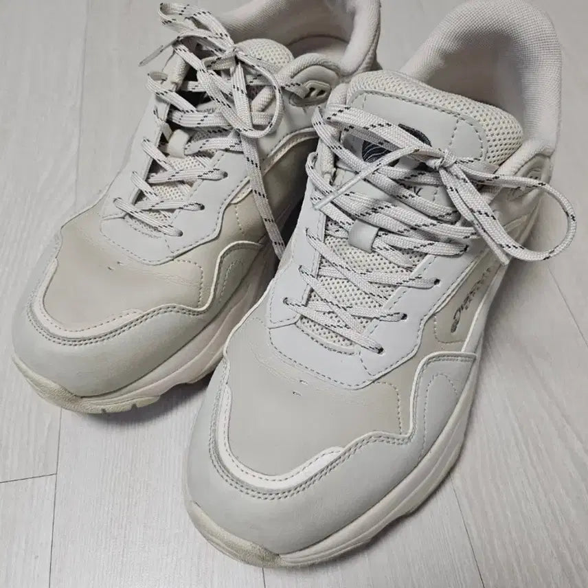 [BUNJANG] Discovery Jogger Flex Sneakers / Discovery 조거 플렉스