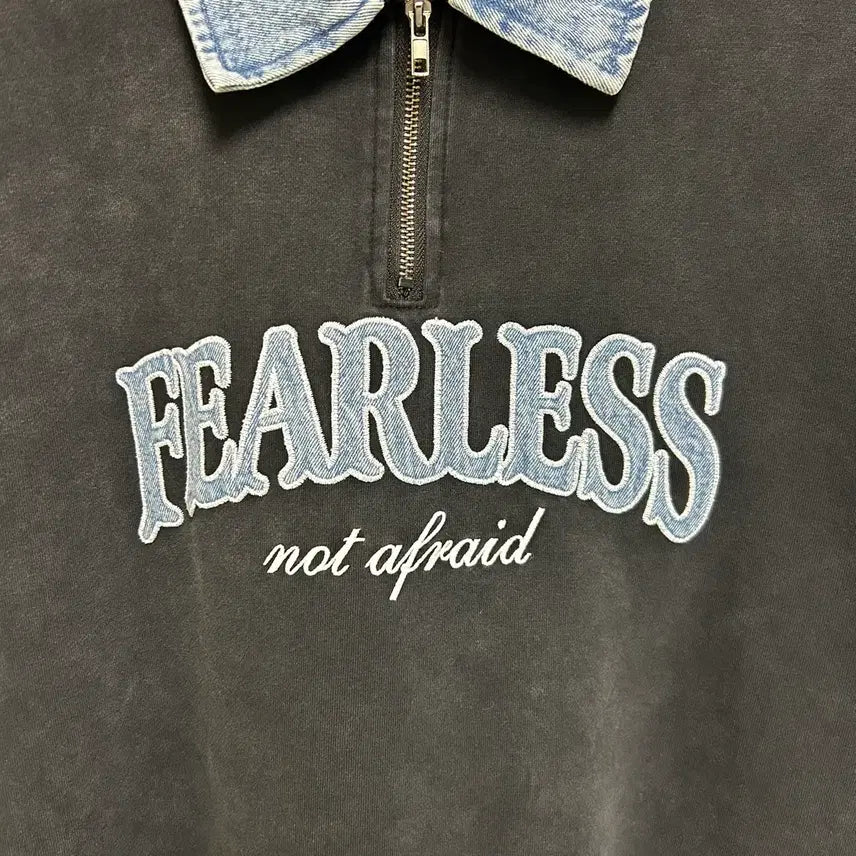 [BUNJANG] REGEN BOGEN FEARLESS Denim Collar Oversized Sweatshirt / [여자 FREE]레겐보겐 FEARLESS 데님 카라 오버핏 맨투맨