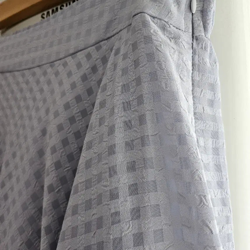 [BUNJANG] Long Sky Blue Check Skirt / 체크 롱 스커트 연하늘색