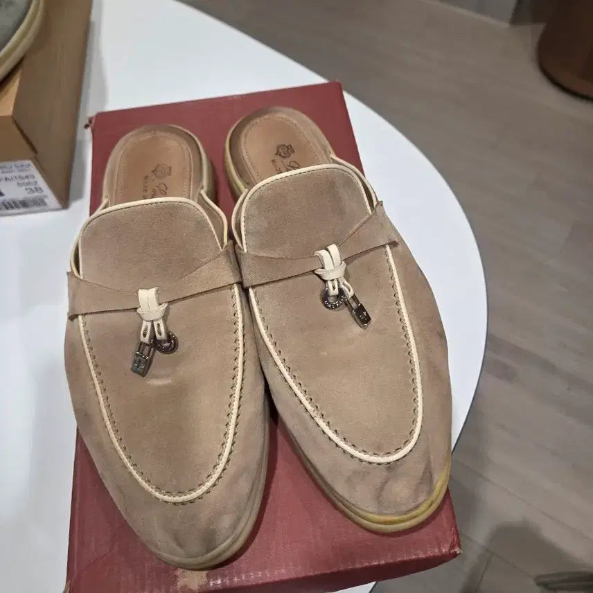 [BUNJANG] Loro Piana Suede Mule Slippers / 로로피아나 스웨이드 뮬 슬리퍼38 풀박스