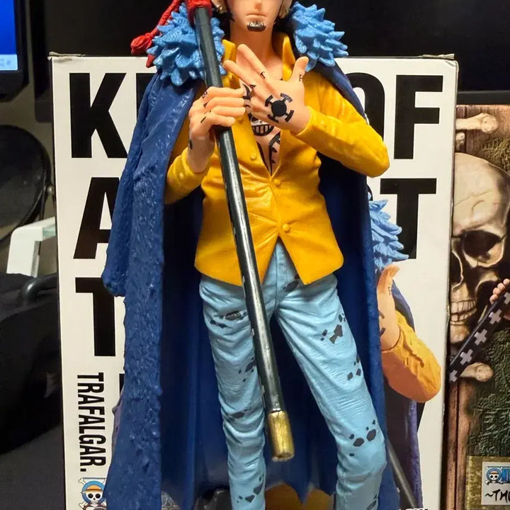 [BUNJANG] One Piece Trafalgar Law Figure Bundle Set / 원피스 트라팔가 로우 피규어 및 쿠지 하위상 급처