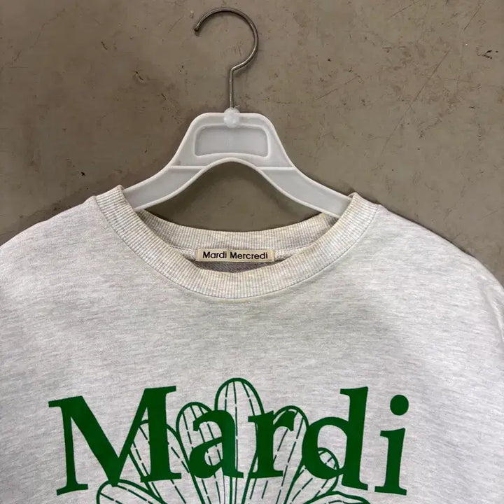 [BUNJANG] Mardi Mercredi Logo Sweatshirt / 만원샵 마르디메크르디 로고 맨투맨