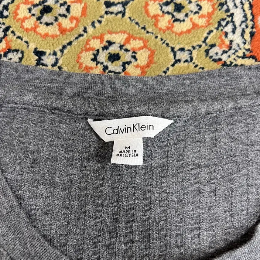 [SOLD OUT] [M] 캘빈클라인 그레이 헨리넥 티셔츠