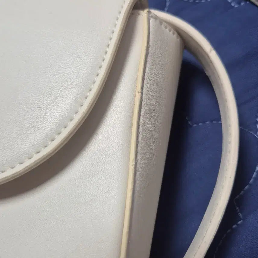 [BUNJANG] Stand Oil Curved Round Shoulder Bag / 스탠드오일 커브드라운드숄더백/크로스백 투웨이//봄맞이 가방